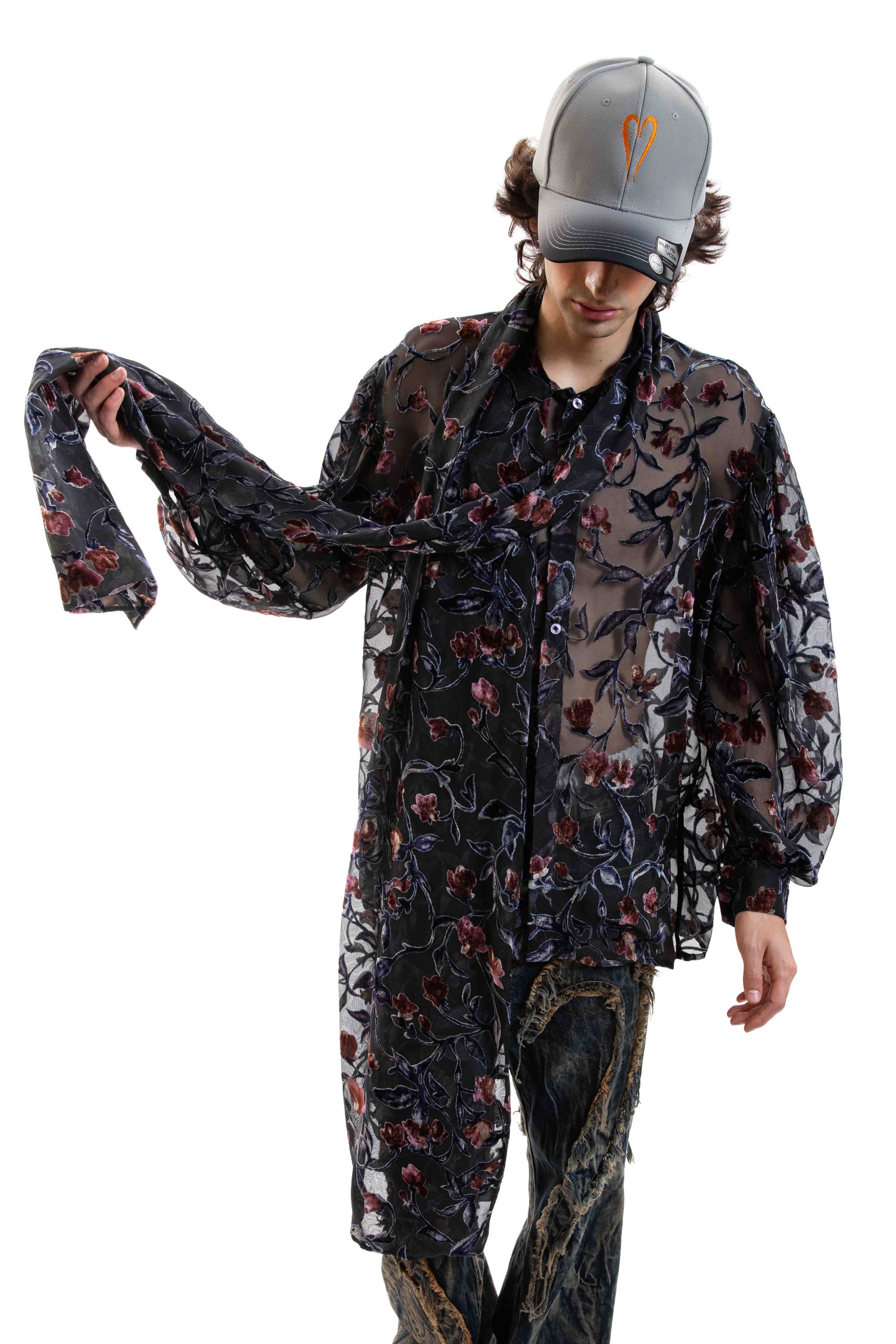 Poet Shirt - Dark Roses