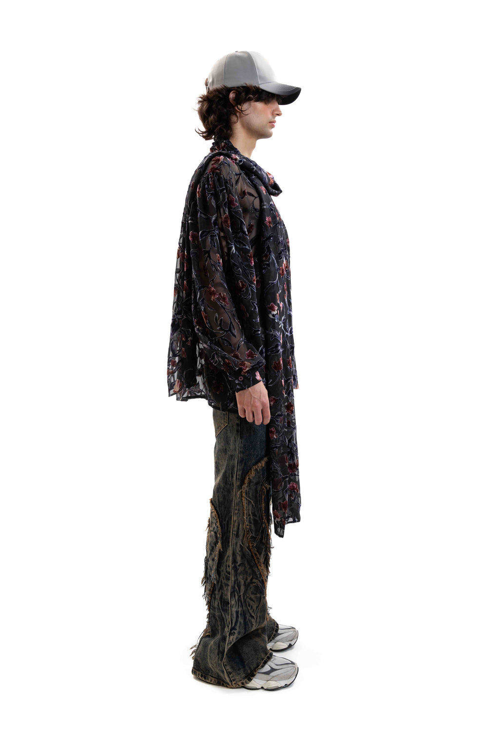 Poet Shirt - Dark Roses