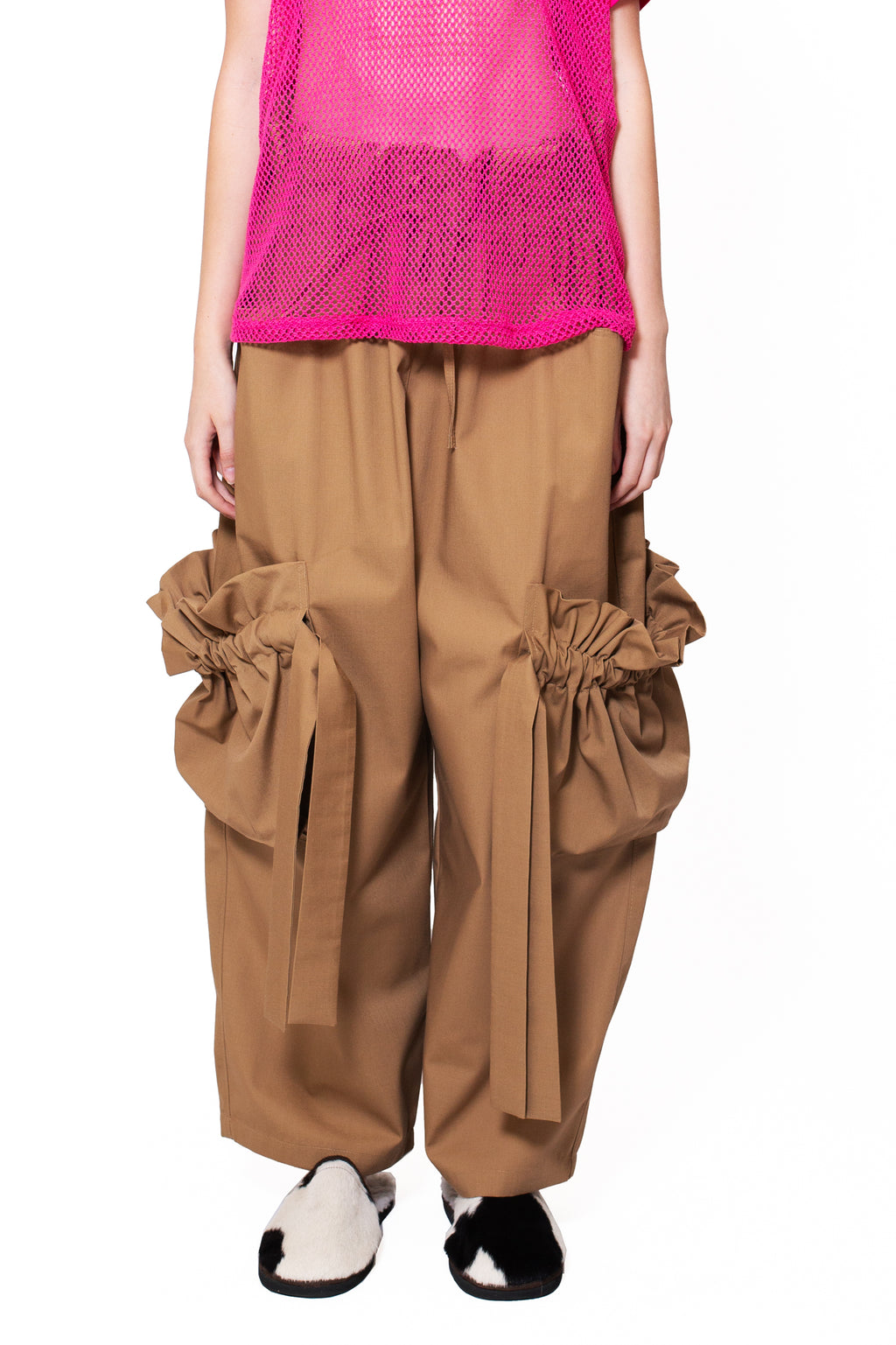 MANCANDY Samurai Cargo Pants in cotton gabardine featuring an adjustable paper-bag waist, oversized cargo pockets and a wide-leg silhouette.