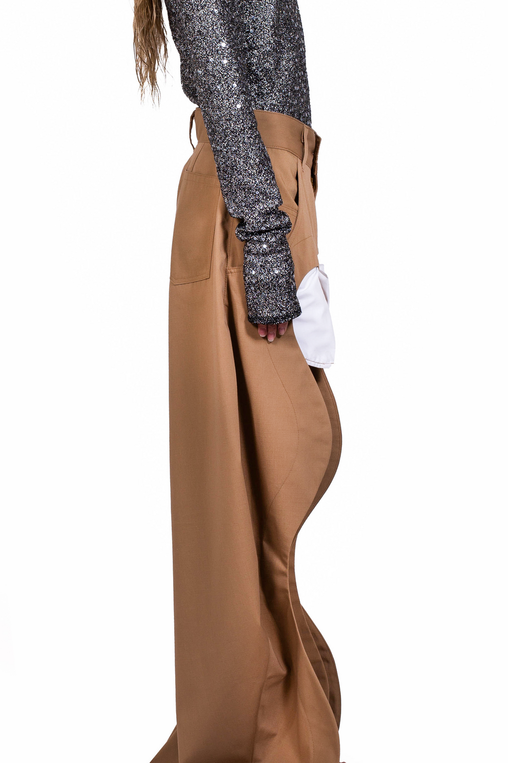 MANCANDY Rodeo Skant in cotton gabardine featuring open front panels, contrasting patch pockets and a relaxed wide-leg silhouette.