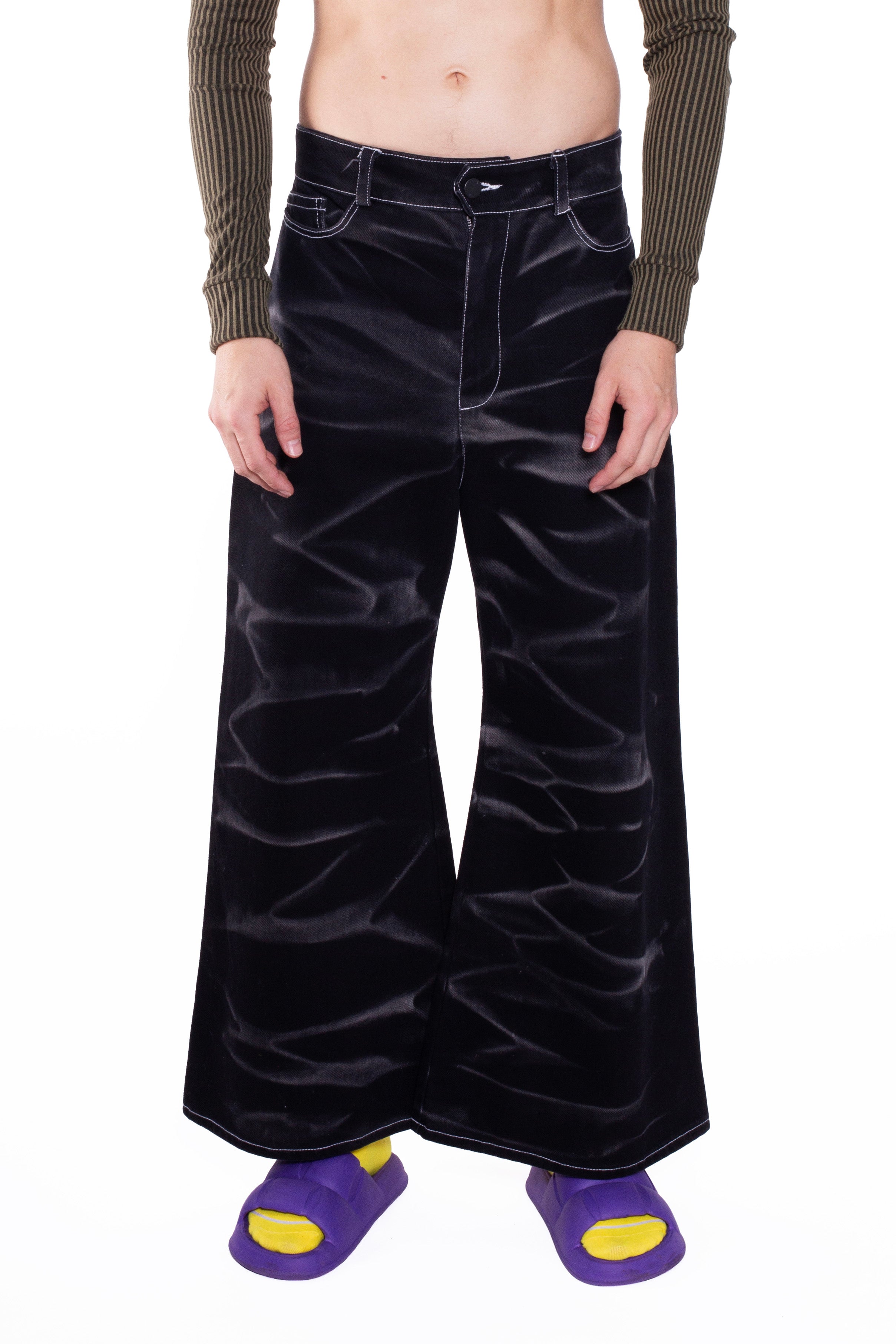 SMOKE JEANS